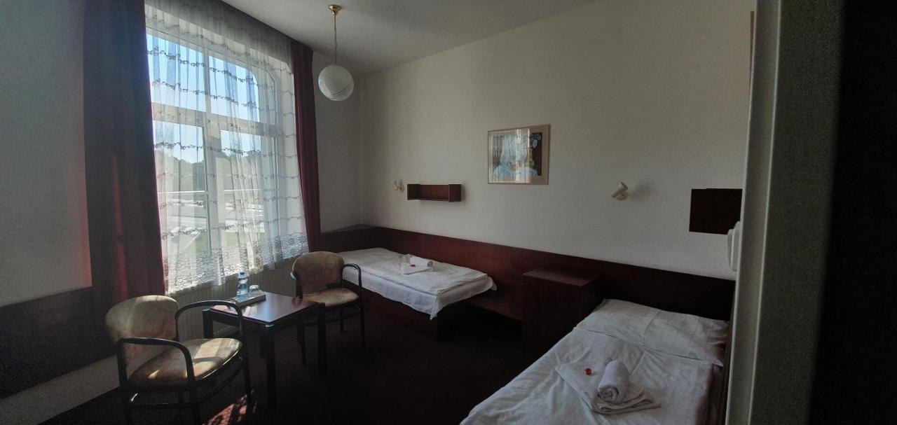 Hotel Jerabek Prague Luaran gambar