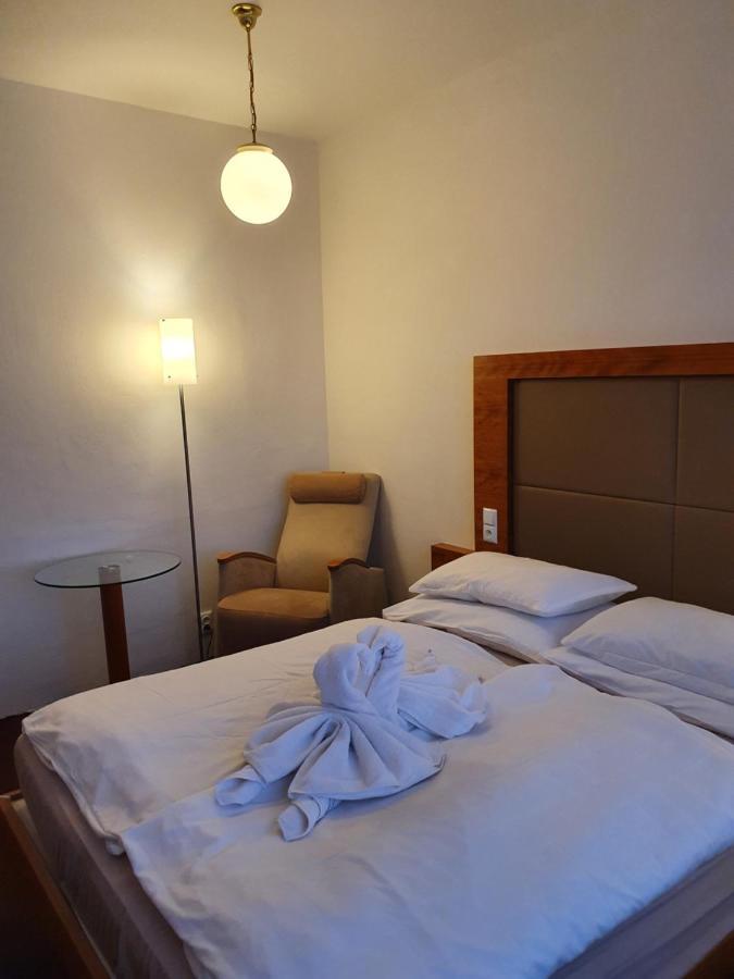 Hotel Jerabek Prague Luaran gambar